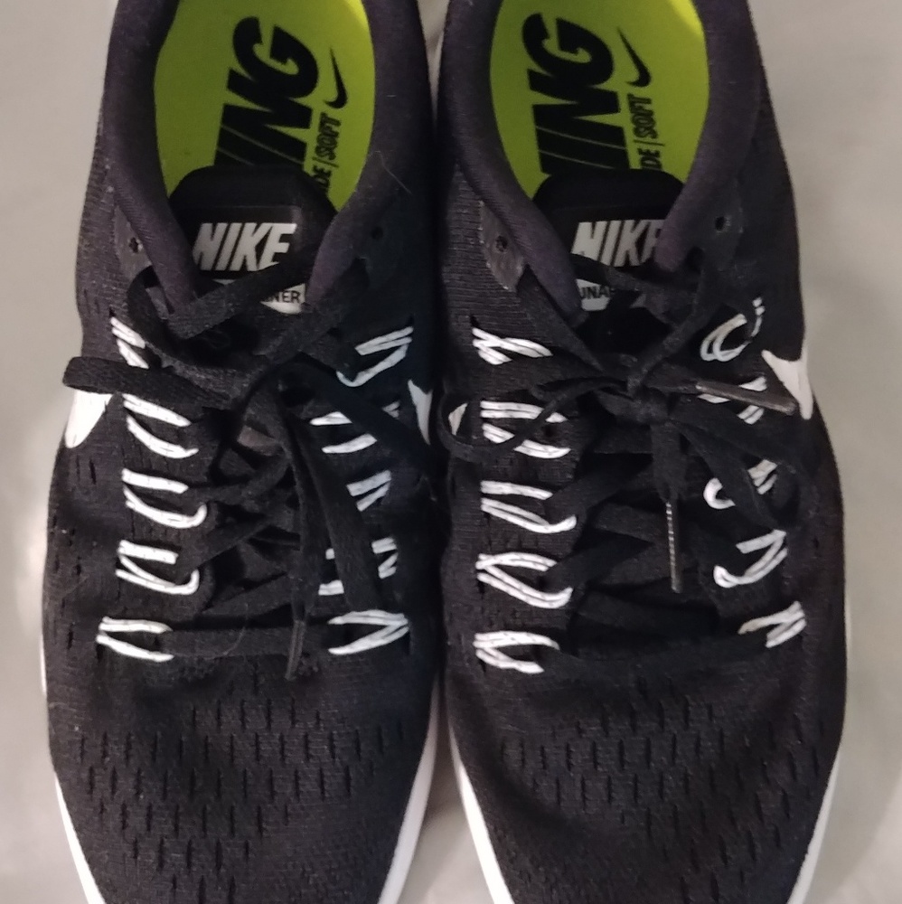 Nike Running Neutral Ride Soft Black Sneakers